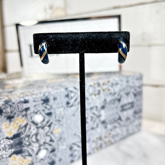 |SOLD| Christian Dior Navy Enamel & Gold Post-Back Earrings - Picture 2 of 6